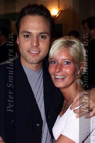 Blaricum, 8 juni 1999
Uitreiking CD van Koos Alberts
Op de foto Frans Bauer met Vriendin