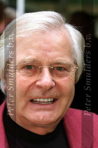 Blaricum, 8 juni 1999
Uitreiking CD van Koos Alberts
Op de foto Henk Pleket