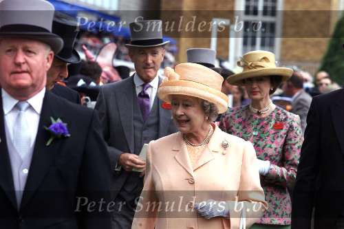 Ascot (Engeland ) 17 juni 1999
Ascot races met veel hoeden
Koning Elizabeth