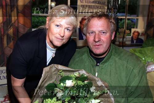 Blaricum, 8 juni 1999
Uitreiking CD van Koos Alberts
Koos Alberts met zijn vrouw Joke