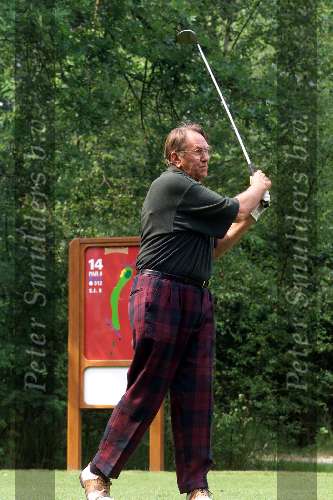 10 juni 1999
Wim Breukink golfend op golfbaan GENDERSTEYN