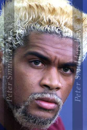 Rotterdam, 20 juni 2000   Euro 2000
Europees Kampioenschap 2000
Portugal-Duitsland, eindstand 3-0
Abel Xavier
Europees Kampioenschap Voetbal 2000