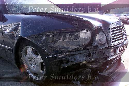 Den Bosch 9 juni 2000
Albert West zijn auto na ongeluk.
Mercedes