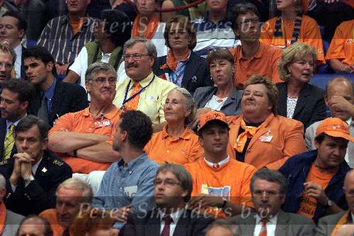 Amsterdam, 21 juni 2000    Euro 2000
Nederland-Frankrijk, eindstand 3-2
Erica Terpstra, Anton Geesink met vrouw
Europees Kampioenschap voetbal 2000