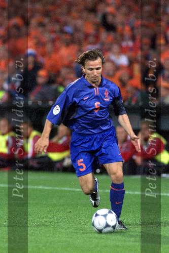 Rotterdam16 juni 2000 Euro 2000
Nederland-Denemarken, eindstand 3-0
Boudewijn Zenden
Europees Kampioenschap voetbal 2000