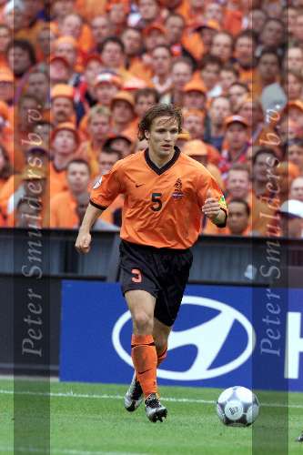 Rotterdam, 25 juni 2000   Euro 2000
Nederland-Yougoslavie, eindstand 6-1
Boudewijn Zenden
Europees Kampioenschap voetbal 2000