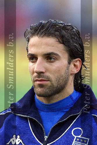 Eindhoven, 19 juni 2000   Euro 2000
Italie-Zweden  eindstand 2-1
Del Piero
Europees Kampioenschap voetbal 2000
