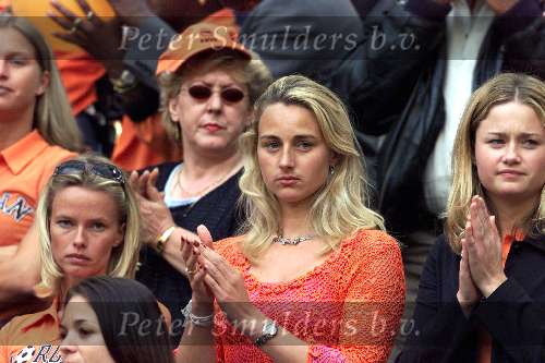 Amsterdam, 11 juni 2000
Nederland-Tsjechie, eindstand 1-0 door Penalty Frank de Boer
Henriette Bergkamp
Europees Kampioenschap Voetbal 2000