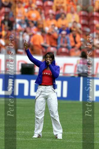 Amsterdam, 11 juni 2000
Nederland-Tsjechie, eindstand 1-0 door Penalty Frank de Boer
Edsilia Rombley
Europees Kampioenschap Voetbal 2000