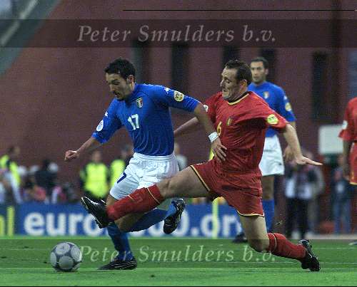 Brussel, 14 juni 2000
Belgie-Italie, eindstand 0-2
17 Gianluca Zambrotta en 6 Yves Vanderhaeghe