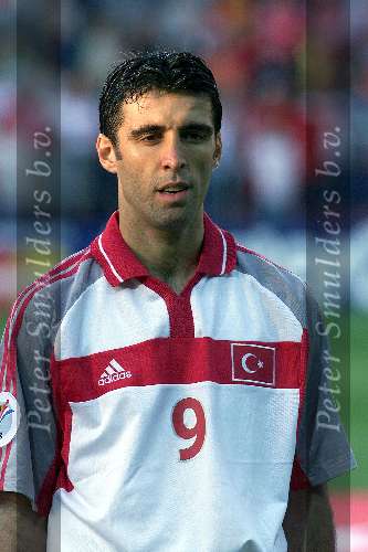 15 juni 2000
Turkije-Zweden, eindstand 0-0
Hakan Sukur
Europees Kampioenschap Voetbal 2000