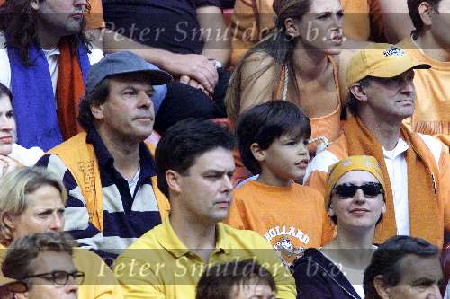 Amsterdam 29 juni 2000  Euro 2000
1/2 finale Nederland-Italie, eindstand 0-0 na verlenging 0-0
Nederland verliest met strafschoppen
Ivo Niehe met zoontje
Europees Kampioenschap Voetbal 2000