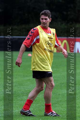 Landgraaf 6 juni 2000
Training Denemarken met Jan Heintze, Jon Dahl Tomasson en Jesper Gronkjaer
Europees Kampioenschap Voetbal 2000