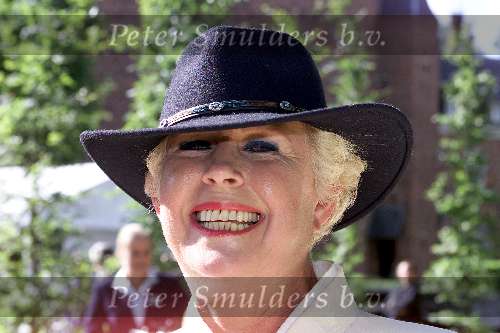 Breukelen 7 juni 2000
Haringparty op Nijenrode.
vrouw Joop van Zijl