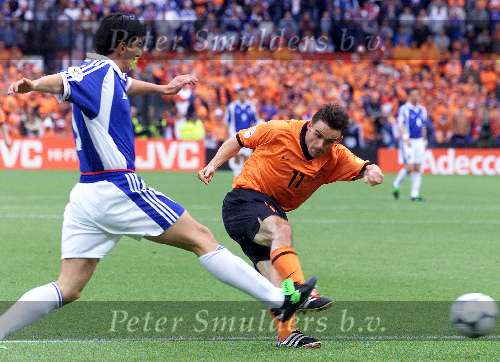 Rotterdam, 25 juni 2000   Euro 2000
Nederland-Yougoslavie, eindstand 6-1
4 doelpunten Patrick kluivert en 2 x Marc Overmars
Marc Overmars scoort een van zijn twee doelpunten
Europees Kampioenschap Voetbal 2000