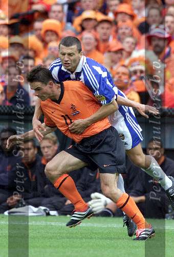 Rotterdam, 25 juni 2000  
Nederland-Yougoslavie, eindstand 6-1
Mooie aktie overtreding
Marc Overmars
Europees Kampioenschap Voetbal 2000