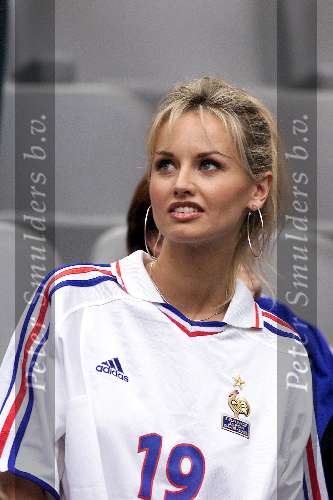 Amsterdam 21 juni 2000 euro 2000
Nederland-Frankrijk 3-2
Miss wonderbra, mevr. Karembeu
Europees Kampioenschap Voetbal 2000