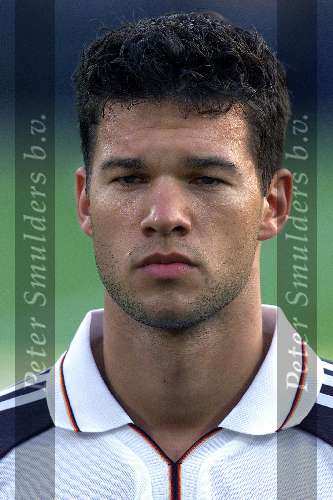 Rotterdam, 20 juni 2000   Euro 2000
Portugal-Duitsland, eindstand 3-0
Michael Ballack
Europees Kampioenschap Voetbal 2000