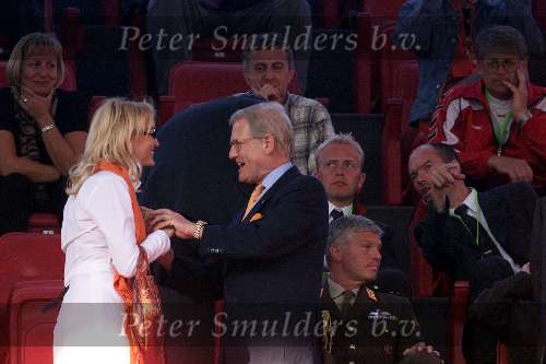 Rotterdam16 juni 2000 Euro 2000
Nederland-Denemarken, eindstand 3-0
Pieter v Vollenhoven met Natasja Froger
Europees Kampioenschap Voetbal 2000
