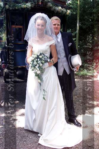 Heiloo 30 juni 2000
Nikki Huisman en Frank la croix trouwen.
Dochter Henny Huisman