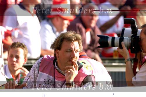 Rotterdam16 juni 2000 Euro 2000
Nederland-Denemarken, eindstand 3-0
Pim Ras
Europees Kampioenschap Voetbal 2000
