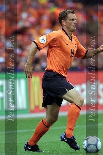 Rotterdam, 25 juni 2000   Euro 2000
Nederland-Yougoslavie, eindstand 6-1
Ronald de Boer
Europees Kampioenschap Voetbal 2000