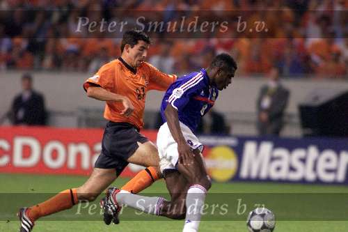 Amsterdam 21 juni 2000 euro 2000
Nederland-Frankrijk 3-2
Roy Makaay en Desailly met adidas schoenen
Europees Kampioenschap Voetbal 2000