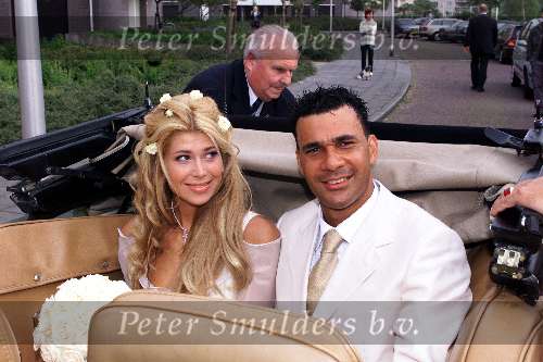 Amsterdam 3 juni 2000
Ruud Gullit en Estelle Gullit trouwen.