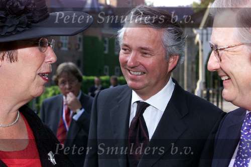Breukelen 13 juni 2001
Haringparty op Neyenrode.
Pieter v Vollenhoven en  Annemarie Jorritsma