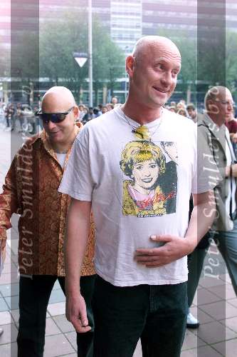 Utrecht 24 juni 2001
Premiere van Saturday Night Fever in Utrecht
Arjan ederveen met vriend