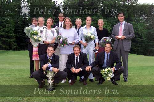 Enschede 27 mei 2001 Golfen
Nat. Kampioenschap matchplay voor clubteams 
Dames: Oude Maas-Noordwijkse 12-6
Heren:  De Haagsche-De Pan        12-6
