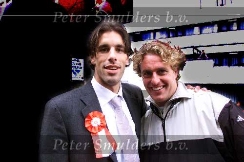 Eindhoven 6 mei 2001
PSV-Heerenveen 3-0
PSV Landskampioen 2000/2001
Ruud v Nistelrooy en Edwin Smulders