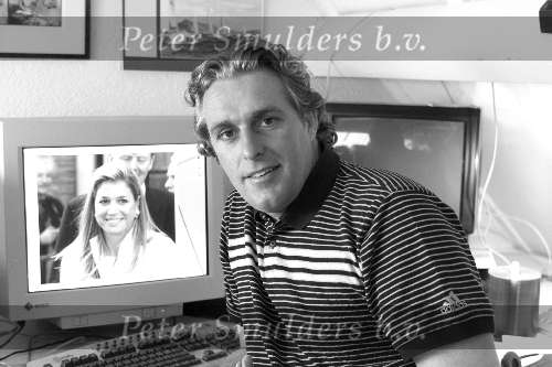 Eindhoven 26 juni 2001
Edwin Smulders voor HET OOG van de KRO gids.
