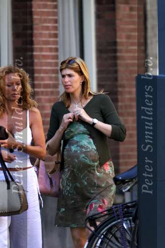 Amsterdam 11 mei 2001
Estelle Cruyff hoog zwanger