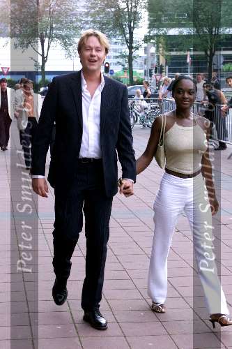 Utrecht 24 juni 2001
Premiere van Saturday Night Fever in Utrecht
Gijs Staverman met vriendin