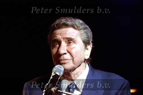 Loon op Zand 23 juni 2001
GILBERT BECAUD