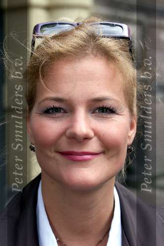 Den Haag 22 juni 2001
Prins Willem Alexander en Maxima bezoeken de ministerraad op het binnenhof.
Wim Kok en zijn vrouw Rita Kok ontvangen hen.
Justine Marcella
