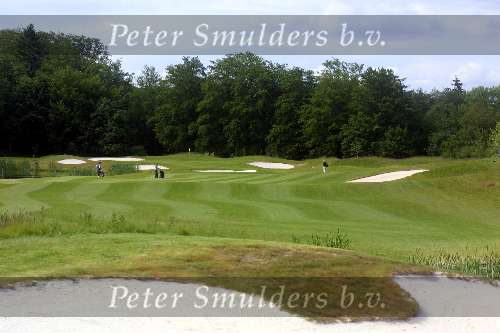 Lage Vuursche golfbaan, 11 juni 2001
Golfen