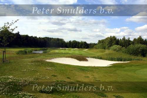 Lage Vuursche golfbaan, 11 juni 2001
Golfen