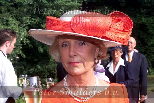 Breukelen 13 juni 2001
Haringparty op Neyenrode.
Martin Schroder