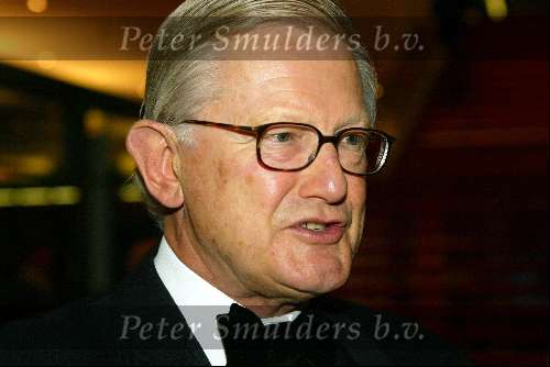 Utrecht 9 november 2003
Premiere Mama Mia in Utrec ht
pieter v vollenhoven