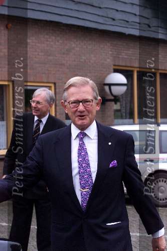 7 november 2000
Pieter v Vollenhoven
