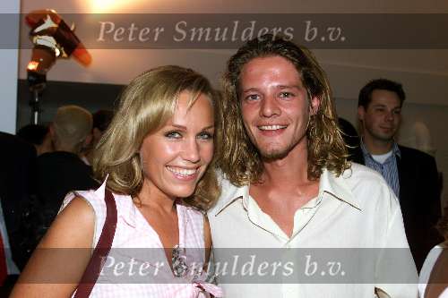 Amsterdam 14 juni 2001
Presentatie van het nieuwe internetbedrijf van Johnny de Mol 
Tanja Jess en haar ex vriend Tygo Gernandt