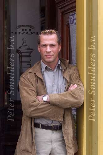 Baarle Nassau 9 juni 2001
Teun v Vliet in zijn eetcafe de POMP.
