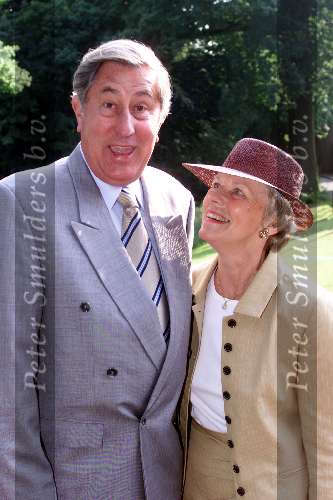 Breukelen 13 juni 2001
Haringparty op Neyenrode.
Wallis de Vries met vrouw