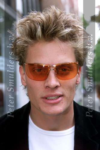 Amsterdam 15 juni 2001
Presentatie van het nieuwe internetbedrijf van Johnny de Mol 
Winston Post