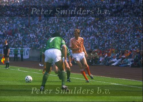 1988 Europees Kampioenschap voetbal Duitsland
Nederland-Ierland 1-0
Adri v Tiggelen