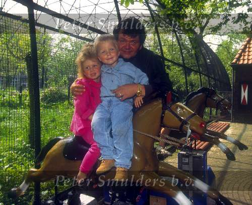 Andre Hazes met zijn twee jongste kinderen