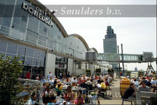 Rotterdam 2 juni 2002
Cafe Rotterdam
Terrasjes in Rotterdam met Martha Wesenhagen
