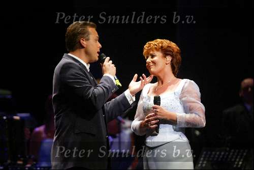 Scheveningen 24 juni 2002
Concert Marianne Weber .
10 jarig artiesten bestaan.
Frans Bauer